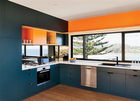 integrated appliances     kitchen super sleek dwell