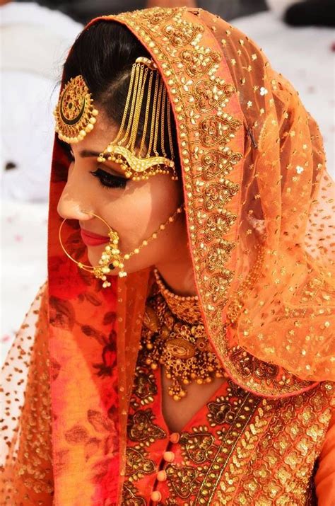 Wedding And Jewellery Muslim Bridal Dress