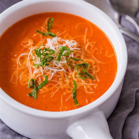 easy tomato soup recipe natashaskitchencom