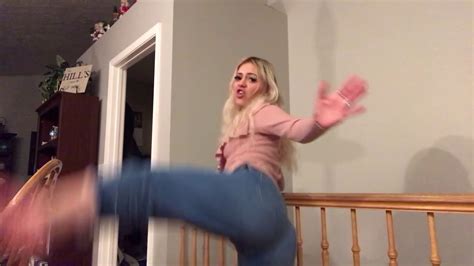 Girl Rips Nasty Fart While Dancing To The Greatest Showman Youtube
