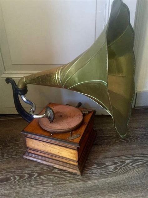 een originele authentieke oude grammofoon met houten kist catawiki