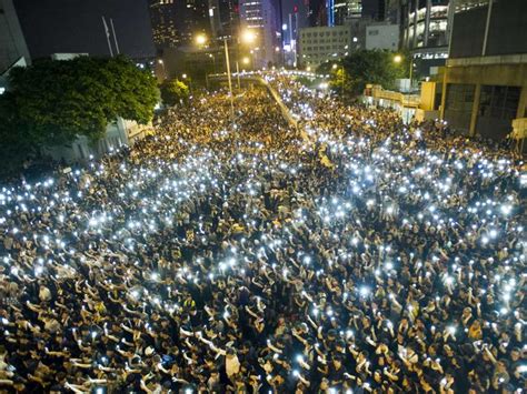 Hong Kong Protesters Issue Ultimatum To China