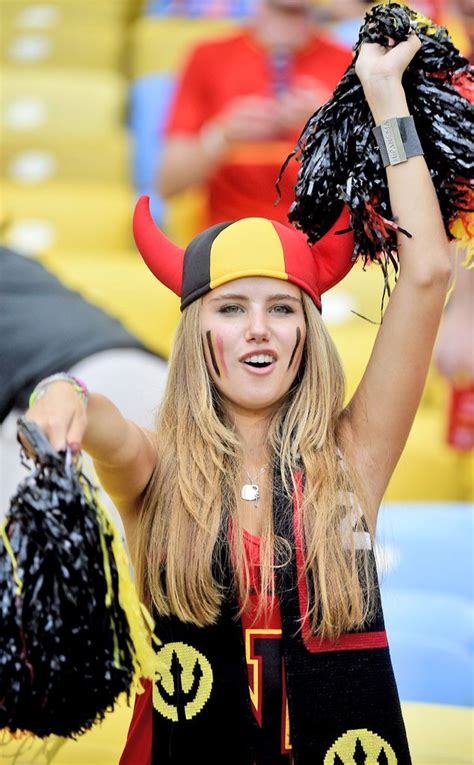 beautiful world cup fan gets modeling gig with l oreal germany pinterest futbol chicas