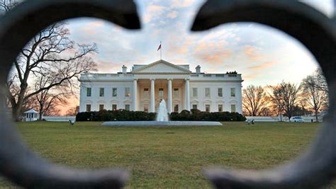 the first lady claims that the white house was built by slaves