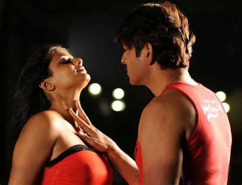 South Sexy Priyamani Hot Scene In Sadhyam Movie Stills Keralalives