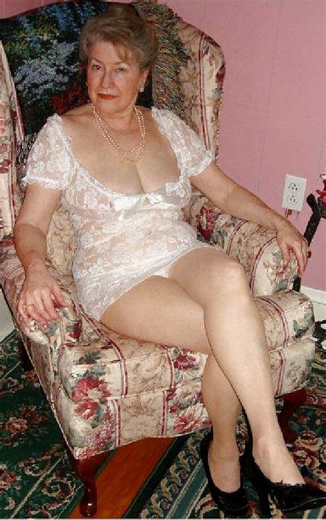granny sheila from the usa vol3 10 pics xhamster