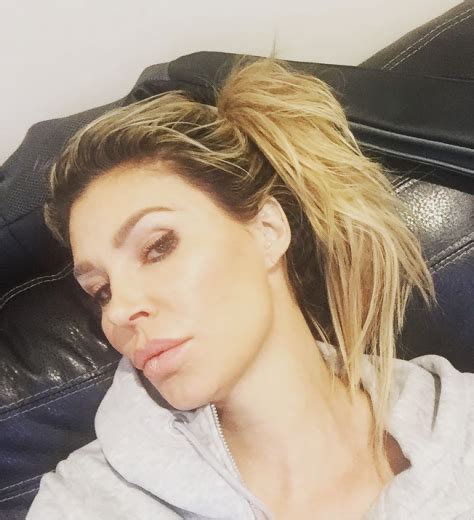 brandi glanville tweeted a nude selfie while drunk because of course