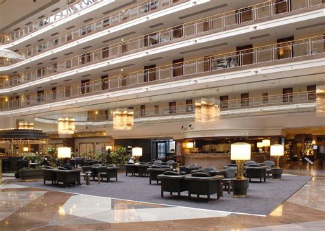maritim airport hotel hannover hotels hotels restaurants  hannover adresse oeffnungszeiten