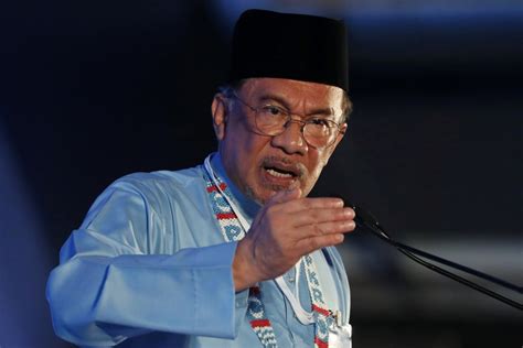 Malaysian Pm In Waiting Anwar Ibrahim To Be Questioned By Police Over