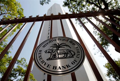 reserve bank  india expected  cut bank lending rate