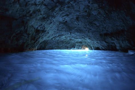 video   blue grotto   amalfi coast island  capri