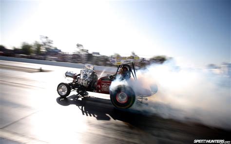 burnout race car motion blur hd wallpaper cars wallpaper