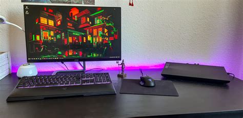 laptop gaming setup  monitor