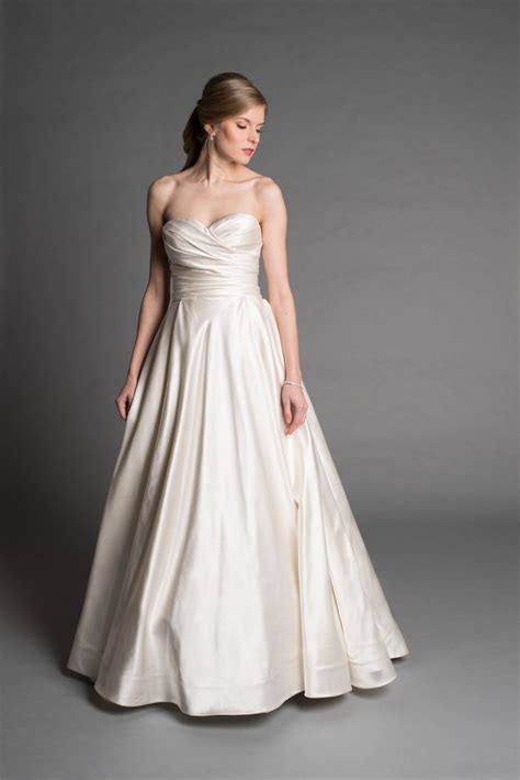 beautiful simple elegant wedding dresses rodriguez viey