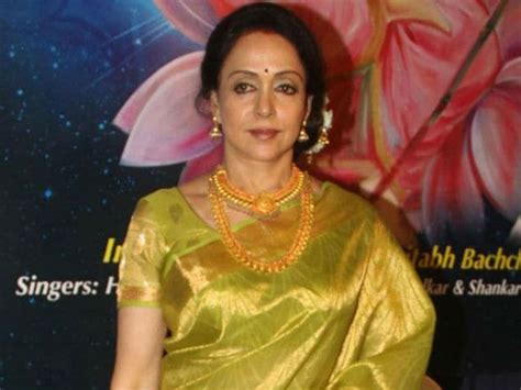 Hema Malini Accused Of Land Grabbing For Dance School Ndtv Movies