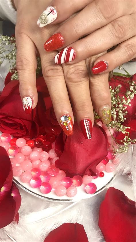 christmas designs  queen nails bar spa fort wayne nail bar