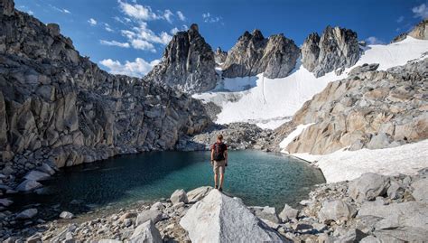 hike  enchantments   day  step  step trail guide earth trekkers