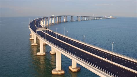 longest sea bridge world record hong kong zhuhai bridge