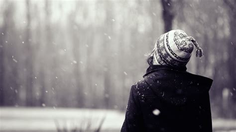 배경 화면 햇빛 화이트 검은 단색화 초상화 눈 겨울 비 사진술 얼음 동결 날씨 아름다움 시즌 어둠