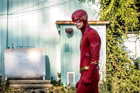 The Flash Barry Allen S Speedster Suits Ranked