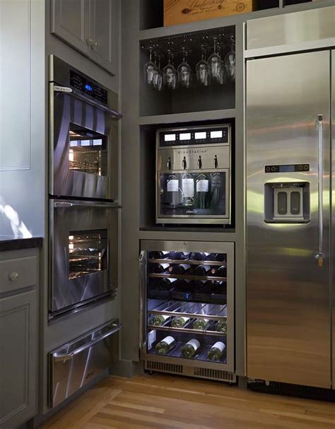essential elements   luxury kitchen dng miami