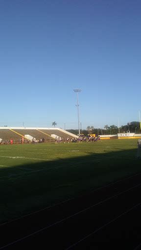 Stadium Â«Kermit Courville StadiumÂ», reviews and photos