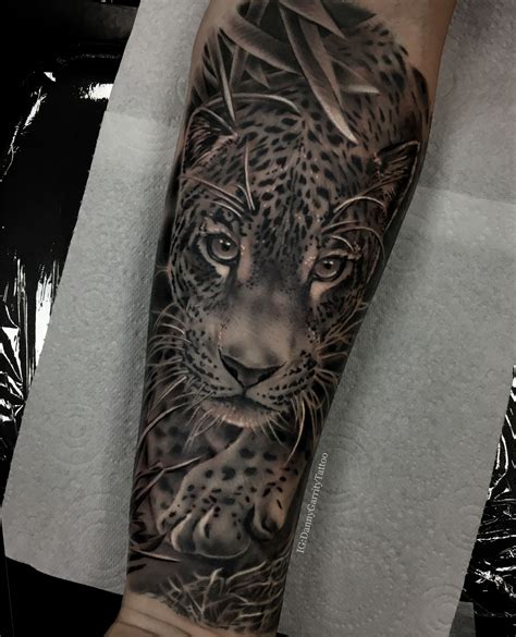 Women S Forearm Leopard Tattoo Best Tattoo Ideas