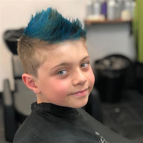 year  boy haircuts  striking ideas child insider images