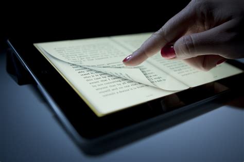 apple book publishers sued  conspiring  fix prices  digital