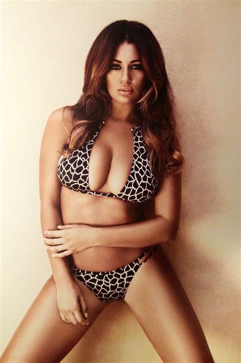 english glamour model holly peers topless for 2016 calendar leaked