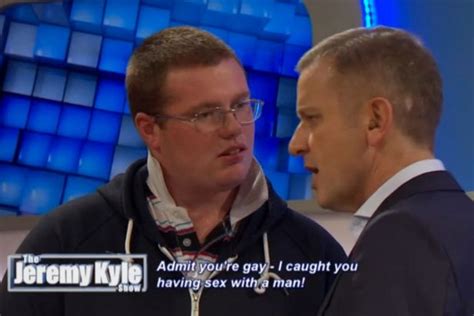 jeremy kyle guest brings up host s failed marriage in awkward stand off what s going on with