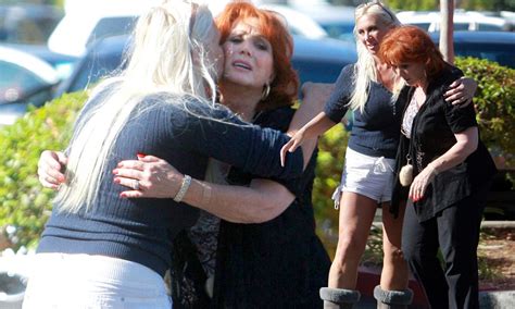 Linda Hogan Is Comforted By Her Mother In First Sighting