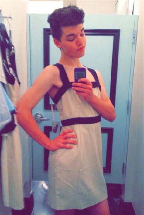 Transgender Teenager Leelah Alcorn Leaves Suicide Note
