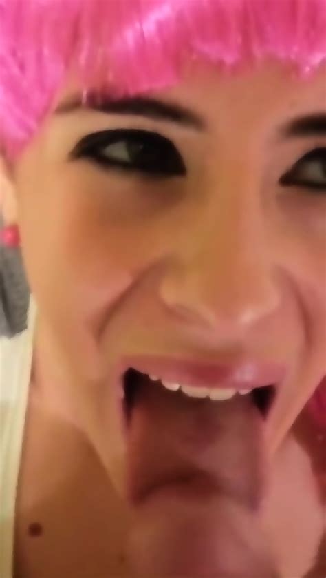 pink hair girlfriend get cum in her mouth eporner