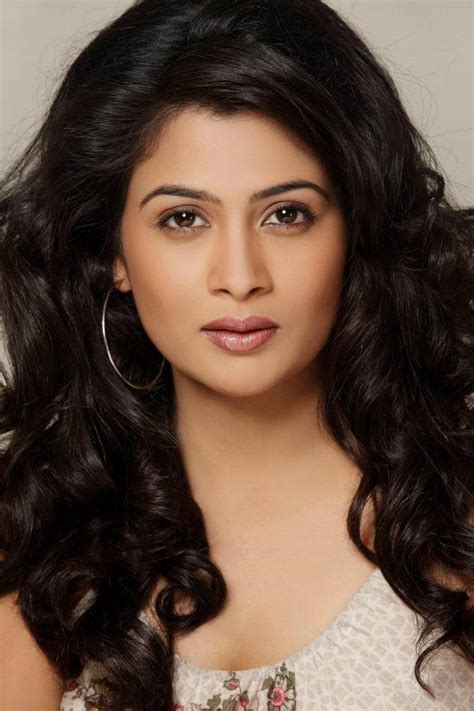 ruchita jadhav marathi actress  bio wiki love lagn locha