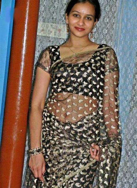Desi Mallu Aunty Open Blouse Without Saree Still Showing