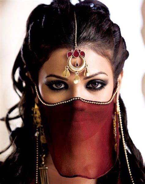 World Ethnic And Cultural Beauties Arabic Makeup Beauty