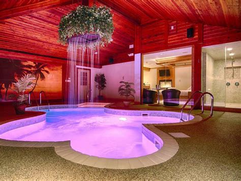 Each Of The Private Suites At Sybaris Pool Suites Offers Unique Spa