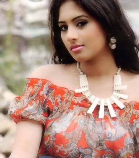 latest hollywood bollywood top news updates hot srilankan love film actress sheshadri priyasad