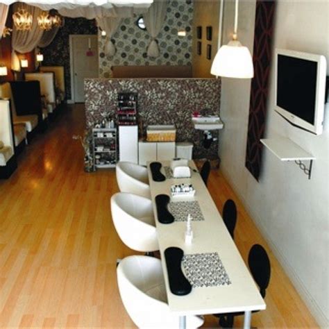 black  white design nail salon decor salon decor nail salon design
