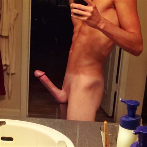 Skinny Guy With Huge Cock Coldyam