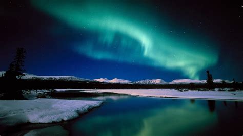 aurora borealis wallpaper  images