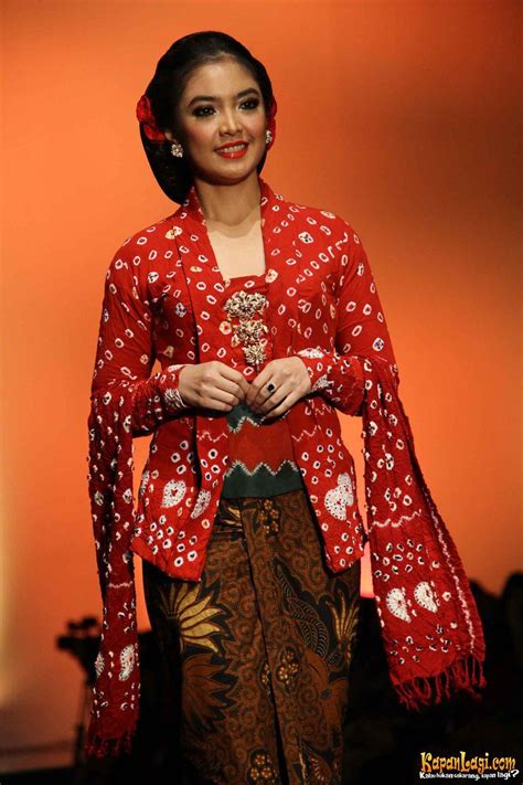 Indonesia Sehati I Gaun Batik Pakaian Wanita Kebaya Bali