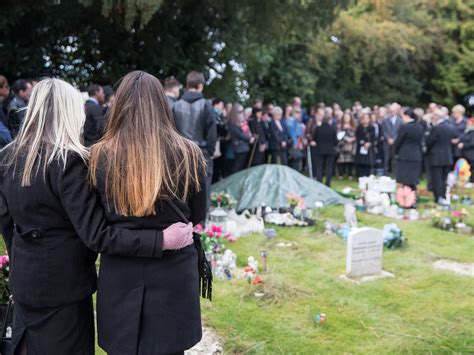 hundreds  mourners attend open funeral  unknown baby girl