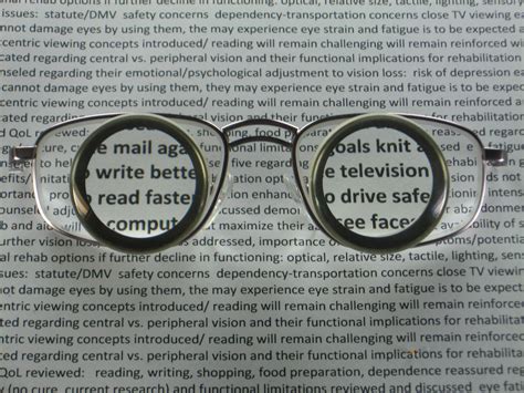 low vision eyeglasses therapy for macular