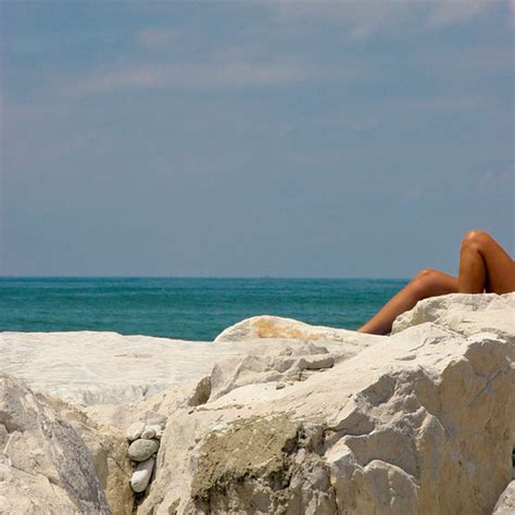 legs sex sun tan girl woman italy mediterranean sea
