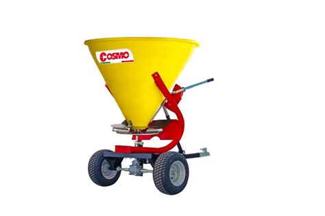 cosmo pl ltr tow type spinner spreader wattleup tractors