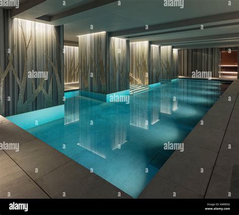 spa pool ten trinity square  seasons hotel city  london stock