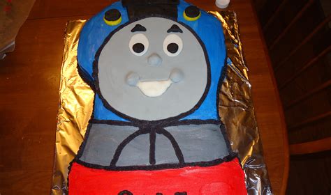 thomas  train birthday cake baking  mom