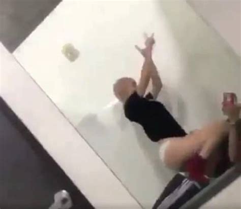 wow new kylie jenner sex tape leaked on twitter [full video ]
